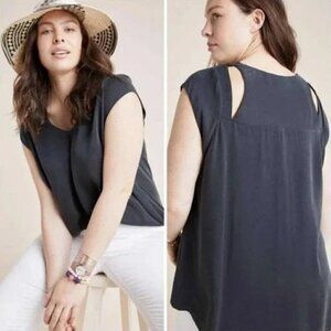 ANTHROPOLOGIE Maeve Ally Tunic Cut Out Blouse - Size Small